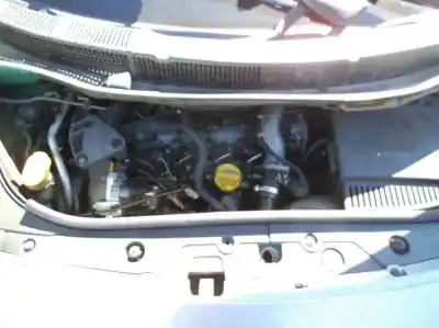 Здавання транспортного засобу renault scenic ii confort dynamique року 2004 потужний f9q d8