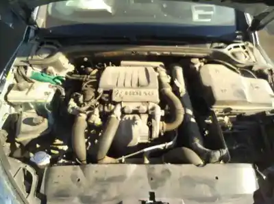 Veículo de Sucata peugeot 407 st confort do ano 2004 alimentado 9hz