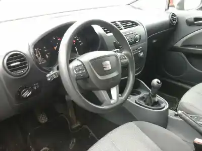 Veículo de Sucata seat leon (1p1) reference copa do ano 2010 alimentado bxf