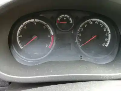 Veículo de Sucata opel corsa d essentia do ano 2011 alimentado a13dtc