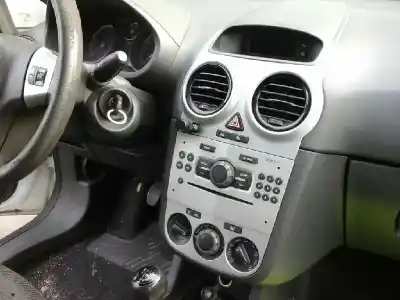 Veículo de Sucata opel corsa d essentia do ano 2011 alimentado a13dtc