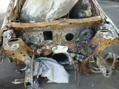 Veículo de Sucata bmw serie 2 gran tourer (f46) 2.0 16v do ano 2015 alimentado 