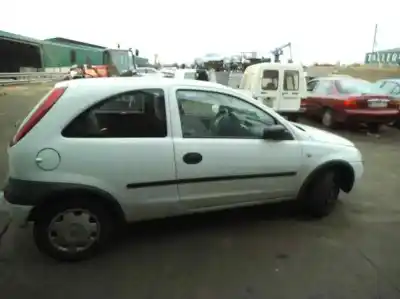 Здавання транспортного засобу opel corsa c 1.2 16v cat (z 12 xe / lw4) року 2001 потужний z12xe