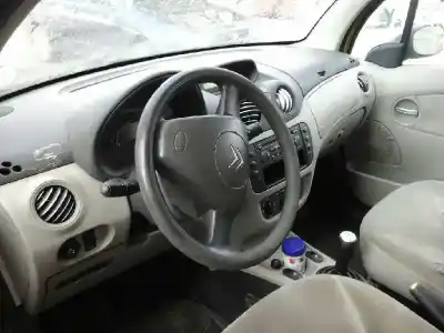 Veículo de Sucata citroen c3 1.4 hdi (68 cv) 1.4 hdi do ano 2002 alimentado 8hx