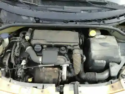 Veículo de Sucata citroen c3 1.4 hdi (68 cv) 1.4 hdi do ano 2002 alimentado 8hx