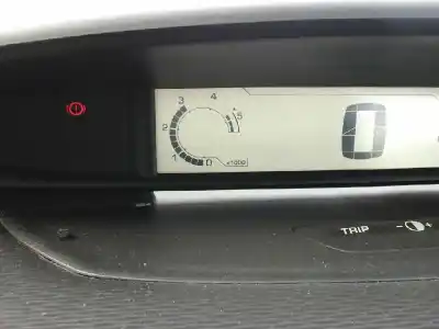 Veicolo di demolizione citroen c4 coupe vtr dell'anno 2010 alimentato 9hx