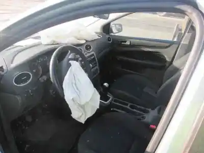Veículo de Sucata ford focus berlina (cap) ambiente (d) do ano 2006 alimentado kkda