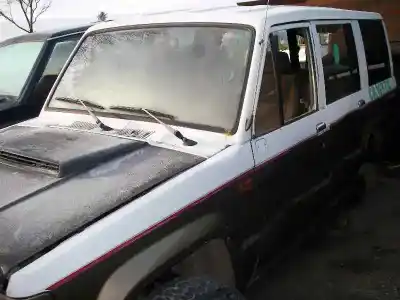 Veículo de Sucata isuzu trooper ubs 52 do ano 1999 alimentado 4jb1