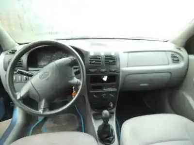 Veículo de Sucata kia rio 1.5 cat do ano 2001 alimentado a5d