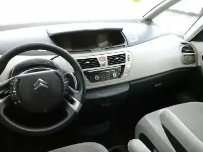 Veículo de Sucata citroen c4 grand picasso sx do ano 2008 alimentado 9hz