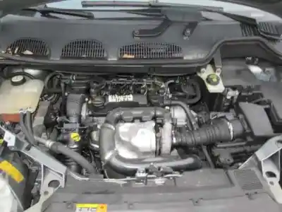 Здавання транспортного засобу ford focus c-max (cap) trend (d) року 2004 потужний g8da