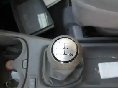 Veículo de Sucata mazda premacy (cp) 1.9 16v cat do ano 2003 alimentado fp