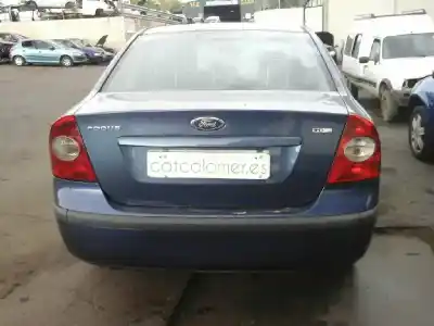 Veículo de Sucata ford focus berlina (cap) ghia do ano 2005 alimentado g8da