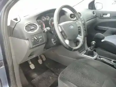 Veículo de Sucata ford focus berlina (cap) ghia do ano 2005 alimentado g8da