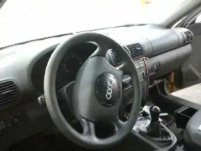 Scrapping Vehicle audi a3 (8l) 1.8 ambiente of the year 1997 powered agn