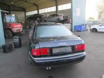 Здавання транспортного засобу audi a8 (d2) 2.5 tdi року 2000 потужний ake