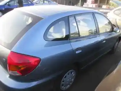 Veicolo di demolizione kia rio 1.3 cat dell'anno 2001 alimentato a3e