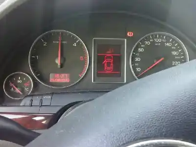 Scrapping Vehicle audi a4 berlina (8e) 1.9 tdi (96kw) of the year 2004 powered avf