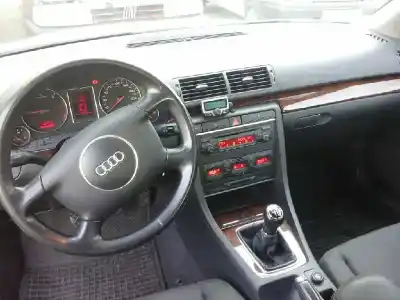 Scrapping Vehicle audi a4 berlina (8e) 1.9 tdi (96kw) of the year 2004 powered avf