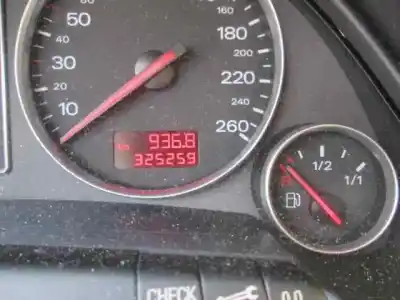 Veículo de Sucata audi a4 avant (8e) 1.8 t quattro do ano 2001 alimentado avj