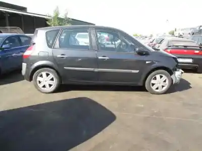 Veículo de Sucata renault scenic ii 1.9 dci diesel do ano 2004 alimentado f9q d8