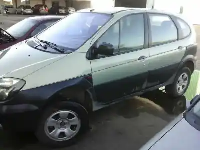 Scrapping Vehicle renault scenic rx4 (ja0) 1.9 dci salomon of the year 2001 powered f9q k7