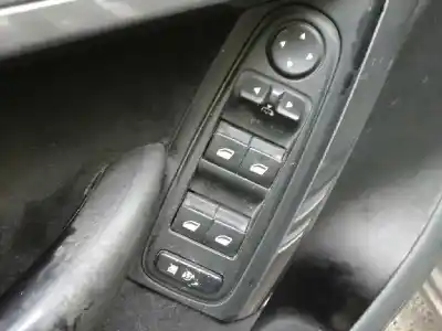 Veículo de Sucata citroen c4 grand picasso sx do ano 2008 alimentado 9hz