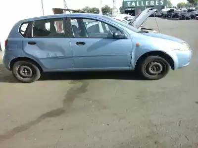 Sloopvoertuig daewoo kalos (klas) 1.2 van het jaar 2004 aangedreven b12s1