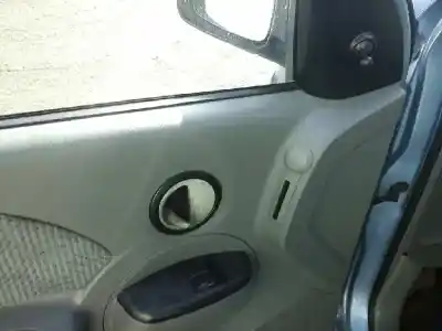 Sloopvoertuig daewoo kalos (klas) 1.2 van het jaar 2004 aangedreven b12s1