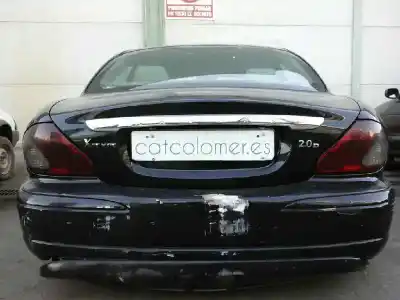 Veículo de Sucata jaguar x-type 2.0 diesel cat do ano 2001 alimentado 6b