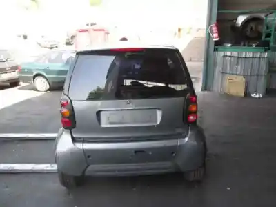 Veicolo di demolizione smart coupe cdi dell'anno 2001 alimentato d01