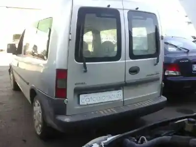 Veículo de Sucata opel combo tour essentia do ano 2005 alimentado z13dtj