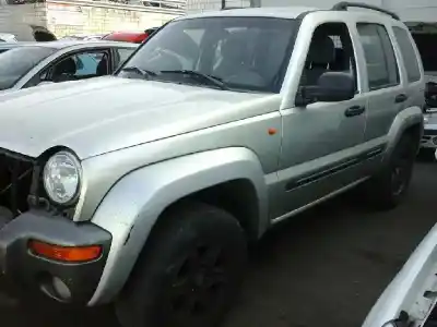 Veicolo di demolizione chrysler jeep cherokee (kj) 2.5 crd cat dell'anno 2004 alimentato 09c