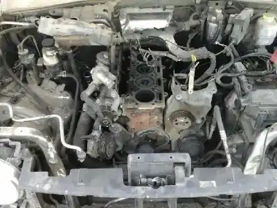 Veicolo di demolizione chrysler jeep cherokee (kj) 2.5 crd cat dell'anno 2004 alimentato 09c