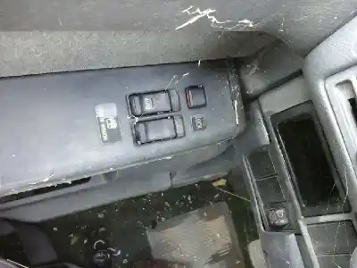 Veicolo di demolizione isuzu trooper * dell'anno 1993 alimentato 4jg2