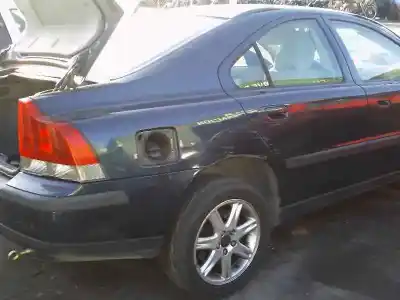 Vehículo de desguace volvo s60 berlina 2.4 20v turbo cat del año 2001 con motor b5244t3