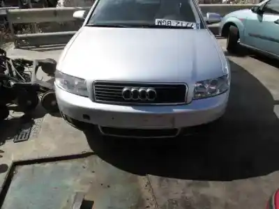 Scrapping Vehicle audi a4 avant (8e) 2.0 20v cat (alt) of the year 2001 powered alt