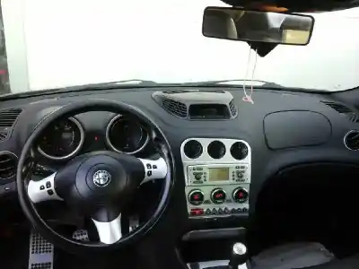 Здавання транспортного засобу alfa romeo 156 2.4 jtd 20v distinctive року 2004 потужний 841g000
