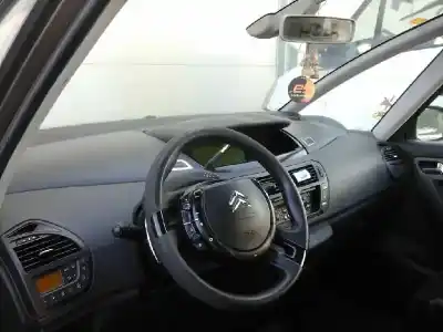 Veículo de Sucata citroen c4 grand picasso sx do ano 2008 alimentado rhj