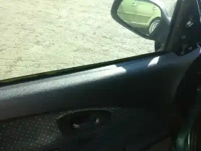 Veículo de Sucata citroen saxo 1.5 diesel do ano 1999 alimentado vjz