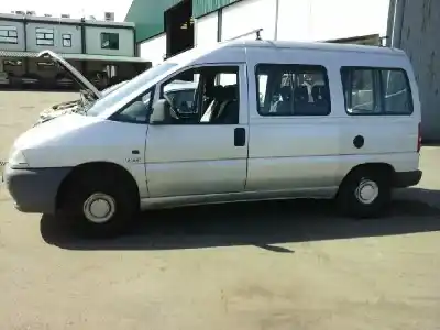 Veículo de Sucata citroen jumpy 1.9 turbodiesel do ano 1995 alimentado dhx