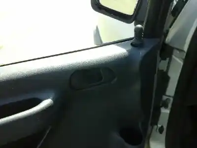 Veículo de Sucata citroen jumpy 1.9 turbodiesel do ano 1995 alimentado dhx