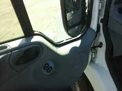 Здавання транспортного засобу ford transit combi ´06 ft 350 largo року 2009 потужний h9fb