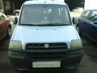Veicolo di demolizione fiat doblo (119) 1.9 8v dynamic / multijet dynamic plus (77kw) dell'anno 2004 alimentato 223a7000