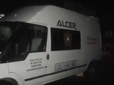 Verschrottungsfahrzeug ford transit combi ´06 ft 350 l trend des jahres 2001 angetrieben d4fa