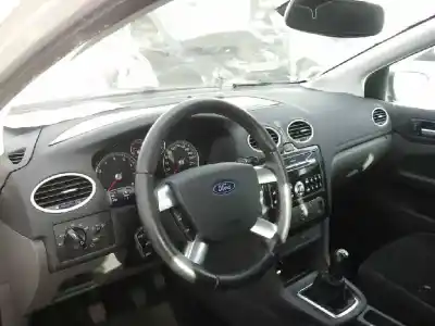 Veículo de Sucata ford focus berlina (cap) 2.0 cat do ano 2005 alimentado aoda