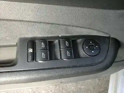 Veículo de Sucata ford focus berlina (cap) 2.0 cat do ano 2005 alimentado aoda