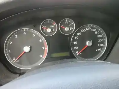 Veículo de Sucata ford focus berlina (cap) 2.0 cat do ano 2005 alimentado aoda