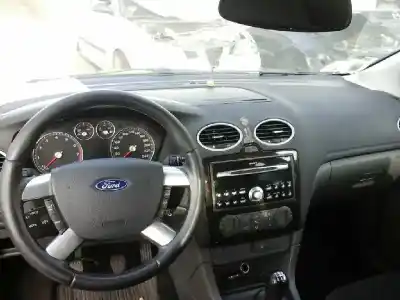 Veículo de Sucata ford focus berlina (cap) 2.0 cat do ano 2005 alimentado aoda