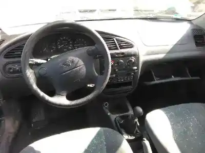 Veicolo di demolizione daewoo lanos 1.5 cat dell'anno 1998 alimentato a15sms